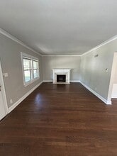 5435 Harrison St in Kansas City, MO - Building Photo - Building Photo