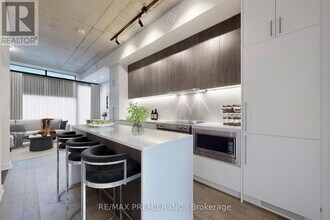 12 Dervock Crescent in Toronto, ON - Building Photo - Building Photo