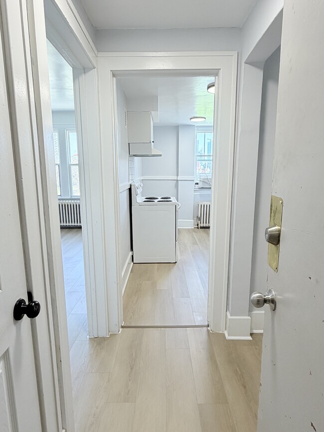 524 Pitt St W in Windsor, ON - Building Photo - Building Photo