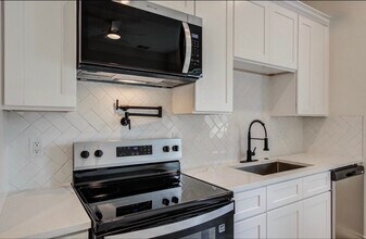 15309 Coaltown Rd in Willis, TX - Foto de edificio - Building Photo