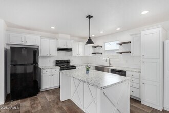 3218 N 424th Ave in Tonopah, AZ - Building Photo - Building Photo