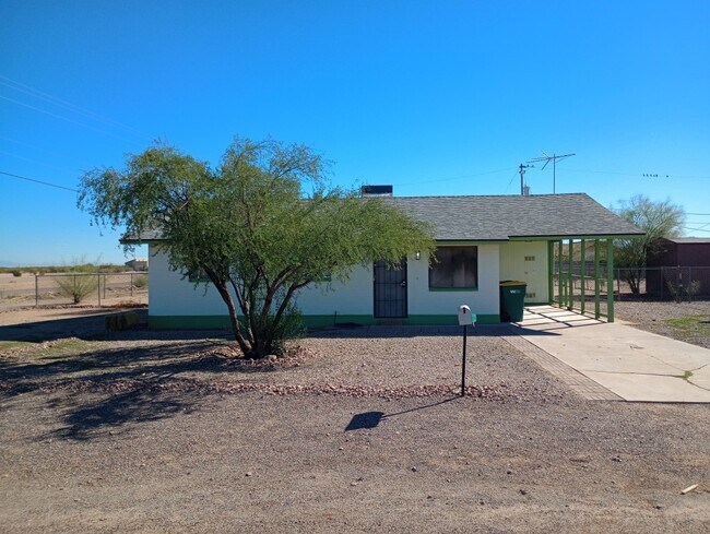 4155 N Cameron Dr in Eloy, AZ - Building Photo - Building Photo