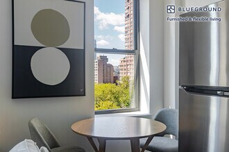 45 W 81st St in New York, NY - Building Photo - Building Photo