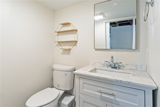 property at 1350 Bay Shore Blvd