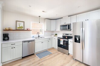 624 Maury Ave in Norfolk, VA - Building Photo - Building Photo