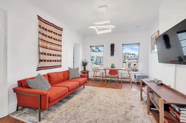 125 S 2nd St, Unit 4