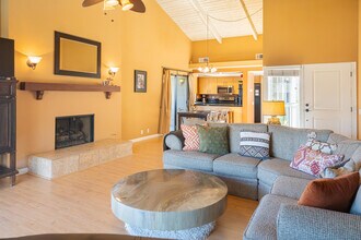 46631 Arapahoe Cir in Indian Wells, CA - Building Photo - Building Photo