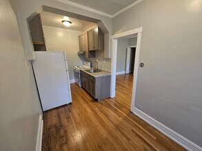 3412 W Montrose Ave in Chicago, IL - Building Photo - Building Photo