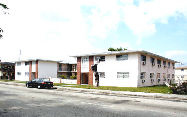 1771 SW 6th St in Miami, FL - Building Photo - Building Photo