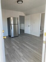 56 Charles St in Totowa, NJ - Building Photo