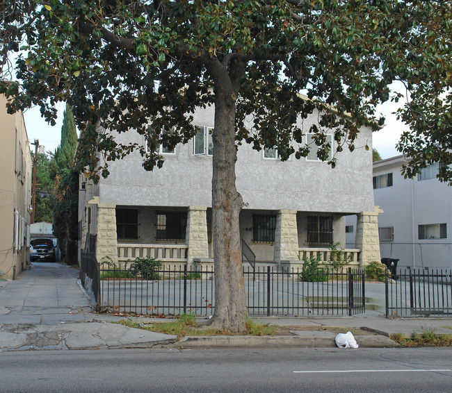 1650 Arlington Ave in Los Angeles, CA - Building Photo - Building Photo