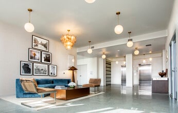 Crenshaw Lofts in Los Angeles, CA - Building Photo - Building Photo