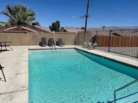 79380 Ave 42, Unit 2 in Bermuda Dunes, CA - Building Photo