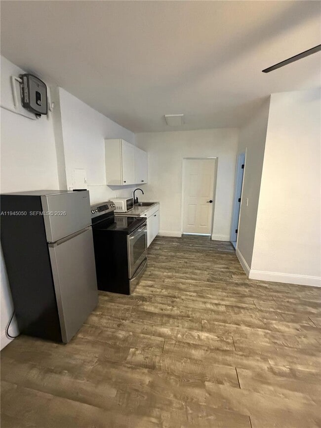 850 NW 2nd St in Miami, FL - Building Photo - Building Photo