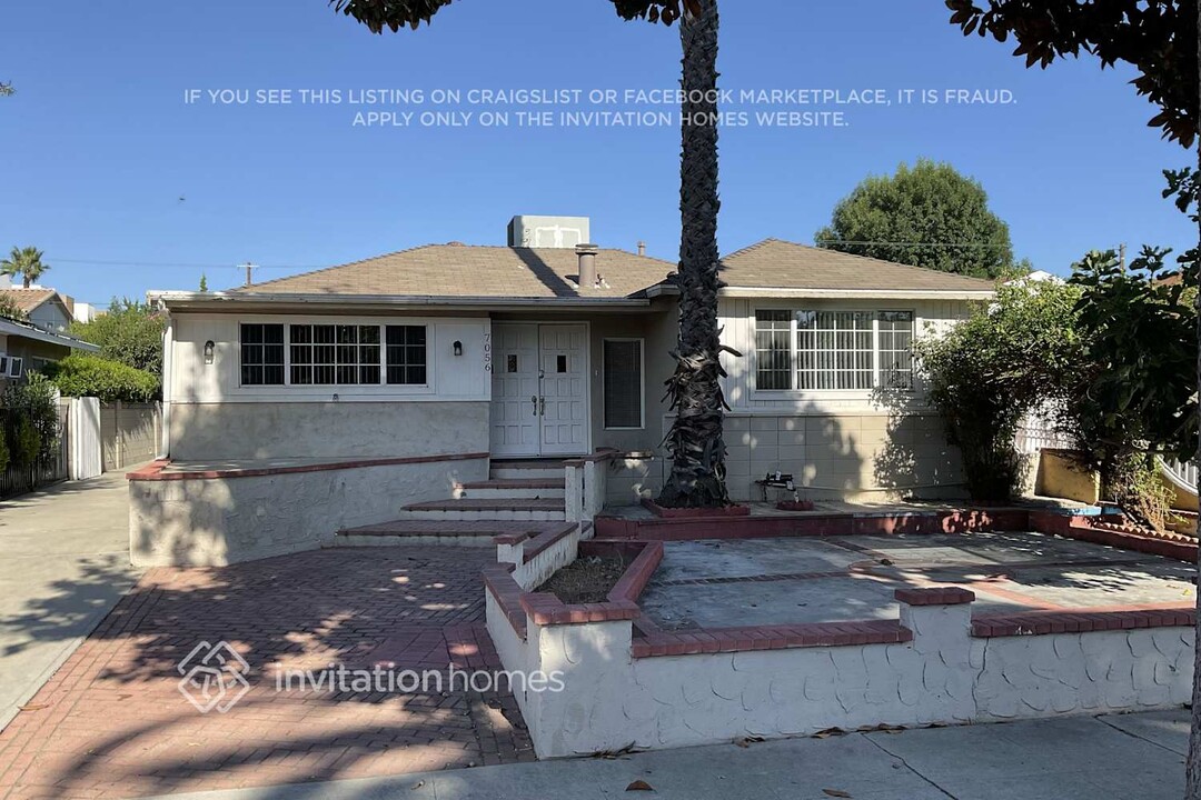 7056 Natick Ave in Los Angeles, CA - Foto de edificio