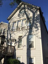 3015 N Clifton Ave, Unit #1R in Chicago, IL - Building Photo