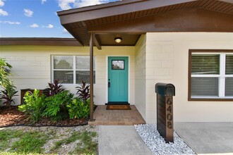 6408 34th Ave N in St. Petersburg, FL - Building Photo - Building Photo