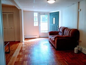 78 5th St, Unit 2 in Cambridge, MA - Foto de edificio - Building Photo