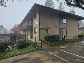 3033 Estepa Dr, Unit 7D in Cameron Park, CA - Building Photo