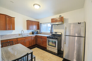 2624 S Budlong Ave, Unit RM2 Apartments