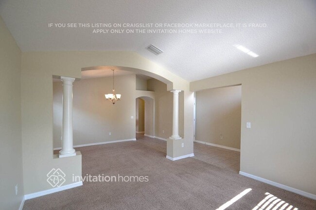 808 Barclay Wood Dr in Ruskin, FL - Building Photo - Building Photo