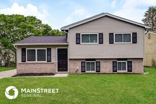 1719 Ringfield Dr in Galloway, OH - Building Photo