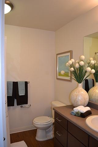 Trax at DuPont Station Apartments