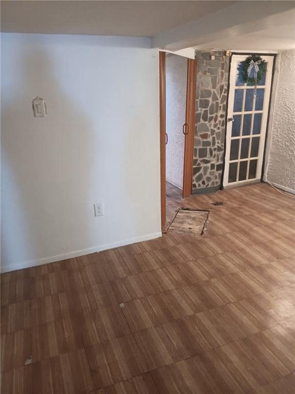 property at 319 Vanderbilt St