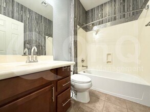 4051 E Mesquite St in Gilbert, AZ - Building Photo - Building Photo