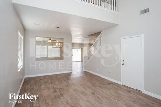 4083 Lilac Creek Ct in Las Vegas, NV - Building Photo - Building Photo