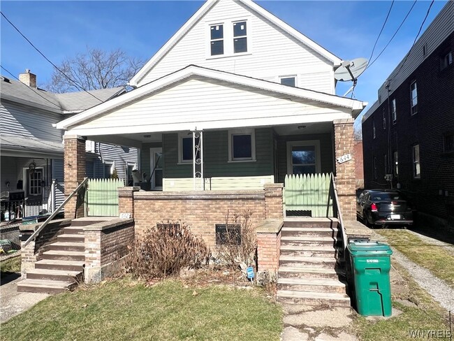 property at 642 Ashland Ave