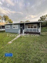 4910 Huppel Ave in Orlando, FL - Building Photo - Building Photo