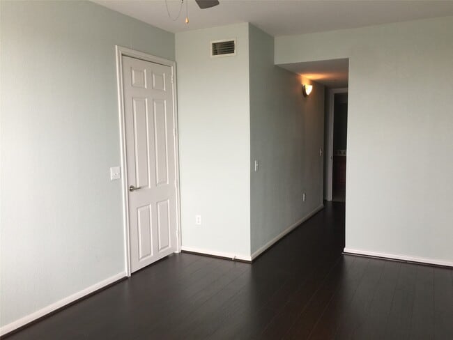 property at 7575 Kirby Dr