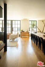 546 N McCadden Pl in Los Angeles, CA - Building Photo - Building Photo