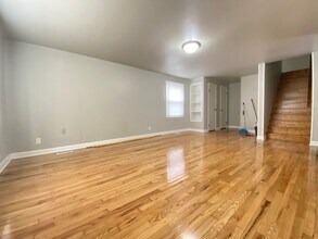 4643 Hayes St in Gary, IN - Building Photo - Building Photo