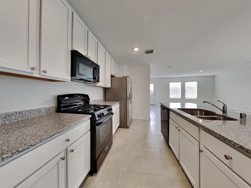 7932 Churchill St in McKinney, TX - Foto de edificio - Building Photo