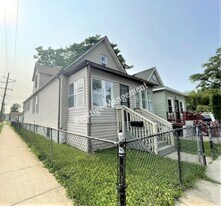 5648 Alice Ave in Hammond, IN - Building Photo