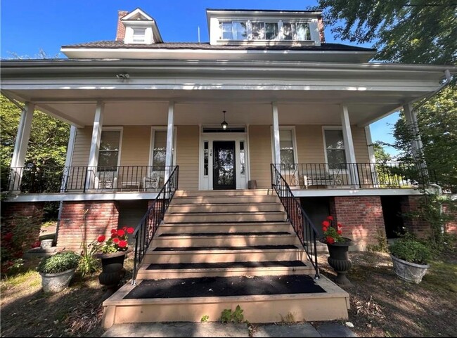 16 Broad St-Unit -6 in New Windsor, NY - Building Photo - Building Photo