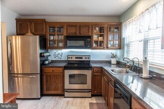 609 Cambridge Ct in Palmyra, PA - Building Photo - Building Photo