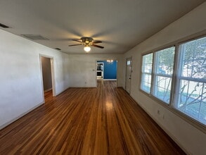 3307 29th St in Lubbock, TX - Building Photo - Building Photo