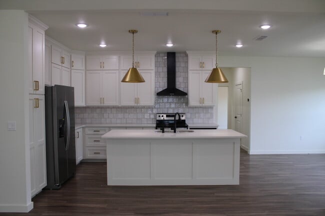233 Abbey Rd in Clovis, NM - Building Photo - Building Photo