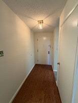 2141 P St NW, Unit 406 in Washington, DC - Building Photo