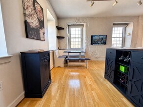 7 S Stone Mill Dr in Dedham, MA - Building Photo - Building Photo