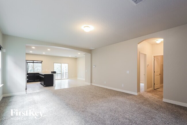 9822 Rousseau Rd in San Antonio, TX - Foto de edificio - Building Photo