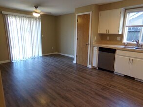 1210 NE 163rd Ct in Vancouver, WA - Building Photo - Building Photo