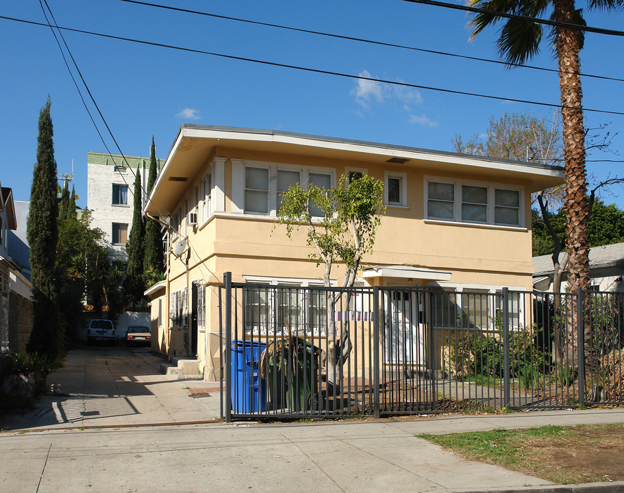 1517 Mariposa Ave in Los Angeles, CA - Building Photo