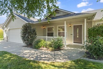 1770 W Bellagio Dr in Meridian, ID - Building Photo - Building Photo