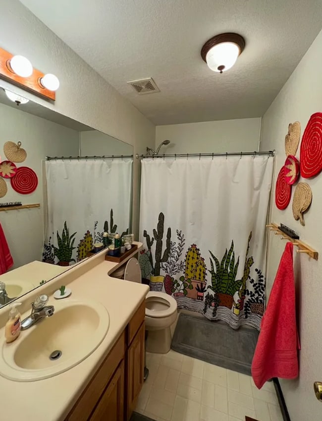 6930 Cotton Dr in Colorado Springs, CO - Building Photo - Building Photo