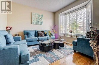 28 Meandering Trail in Toronto, ON - Building Photo - Building Photo