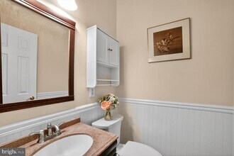 6134 Pine Crest Ln in Frederick, MD - Building Photo - Building Photo